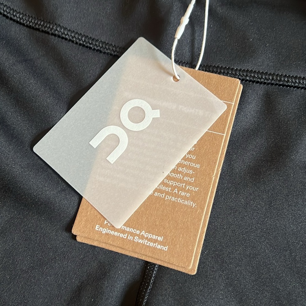 On Cloud Run Performance Tights 7/8 - Picture 11 of 16